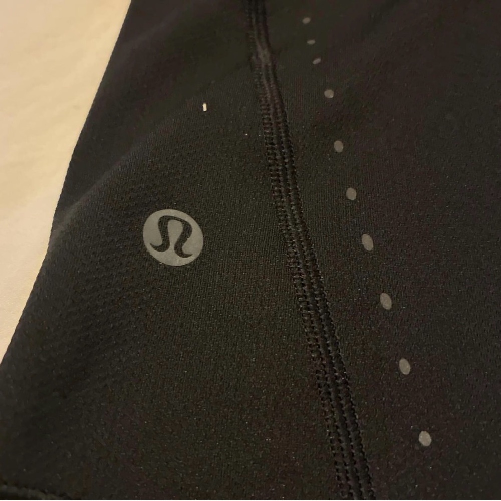 Lululemon Black Shirt